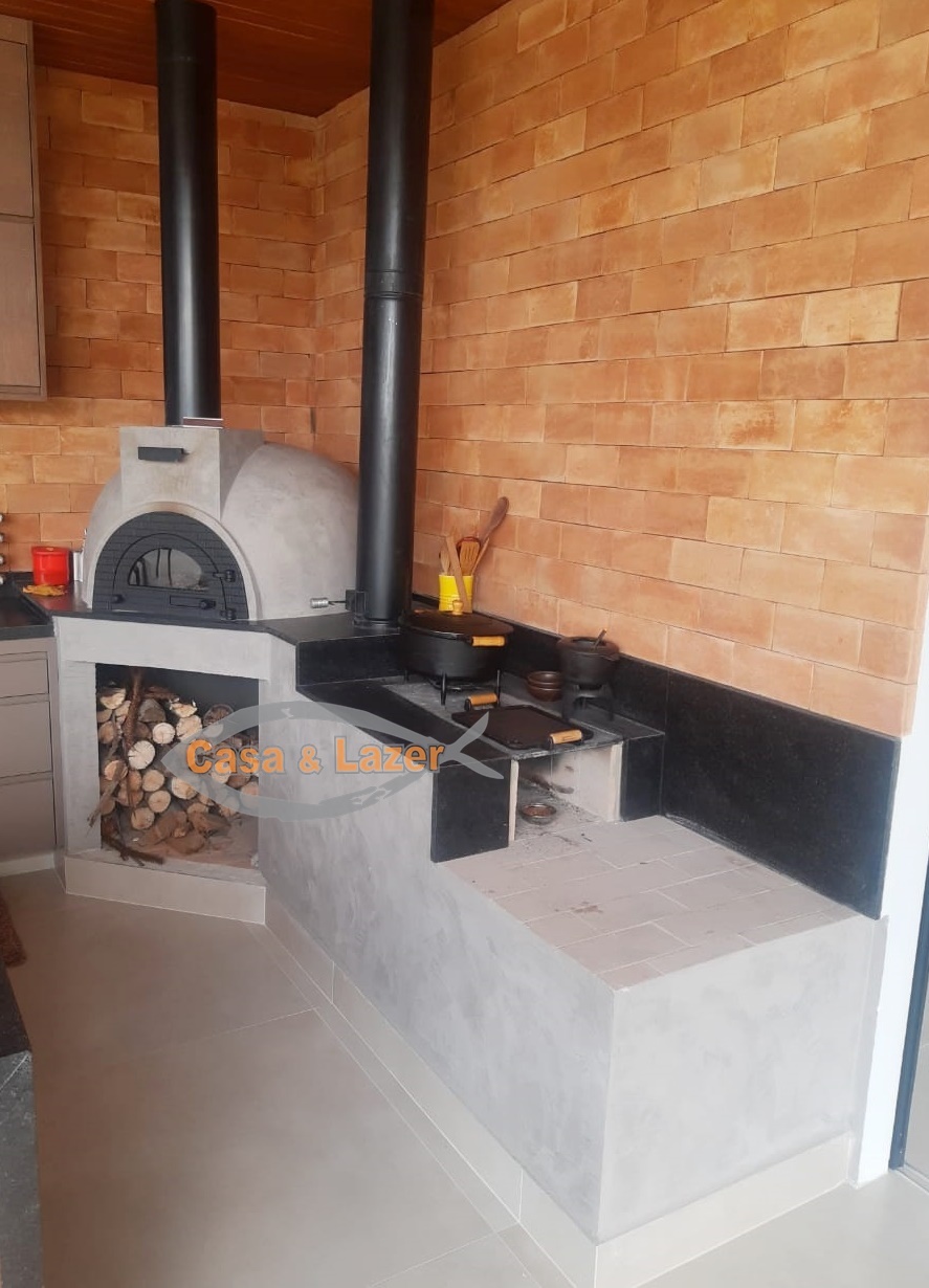 Forno para pizza em alvenaria