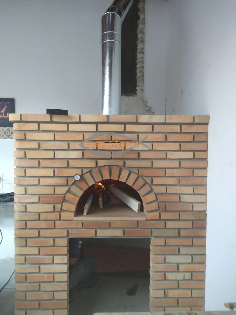 Forno para pizza em alvenaria