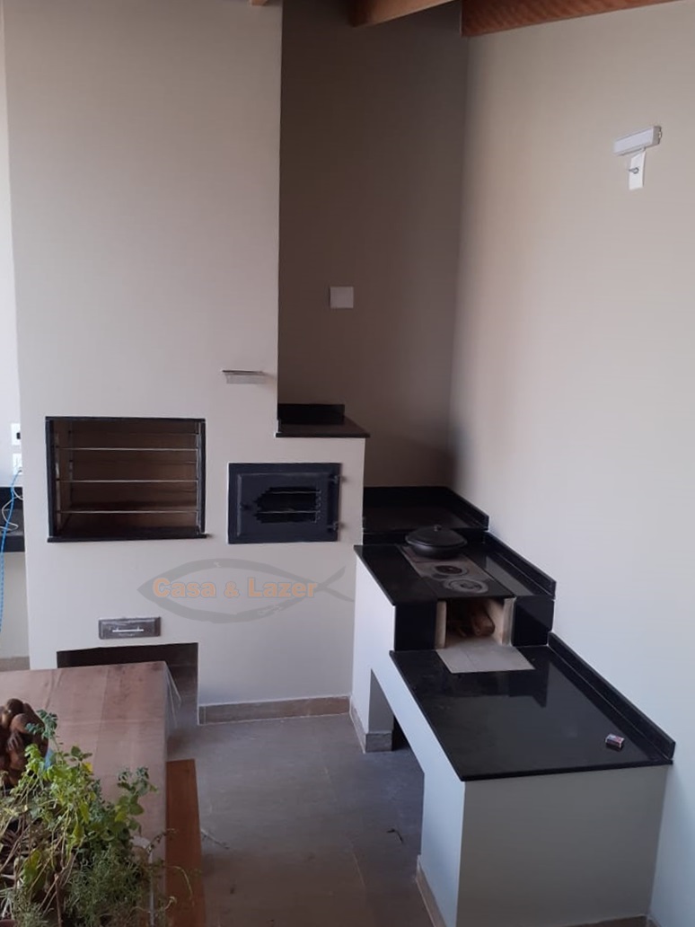 Kits Churrasqueira, fogão a lenha e forno de pizza em alvenaria