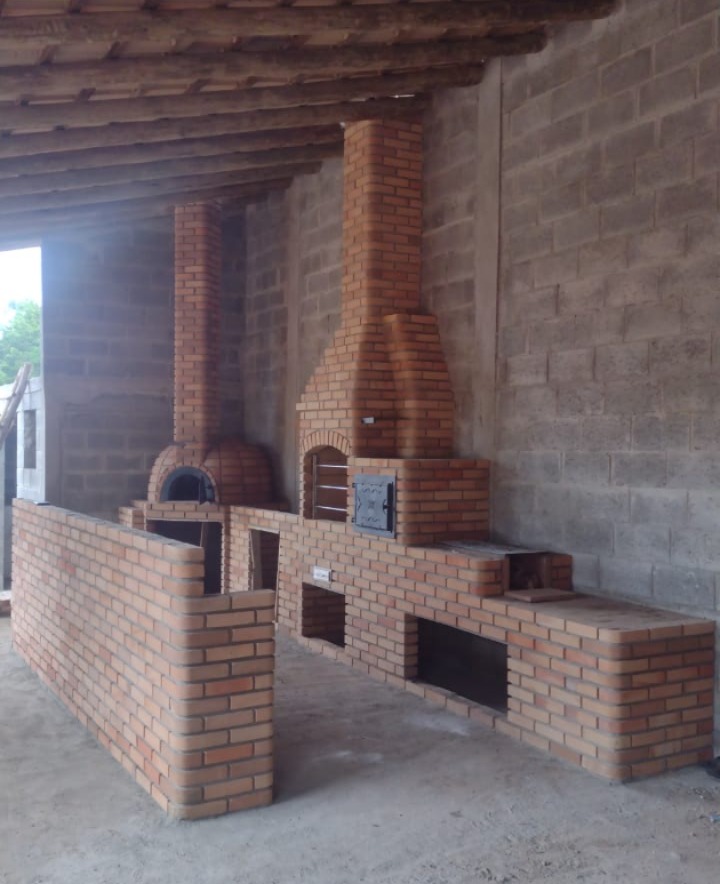 Kits Churrasqueira, fogão a lenha e forno de pizza em alvenaria