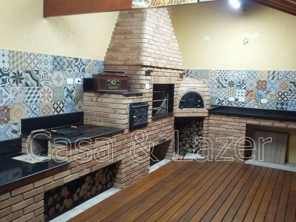 Kits Churrasqueira, fogão a lenha e forno de pizza em alvenaria