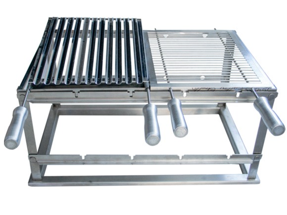 Suportes e grill para churrasqueira
